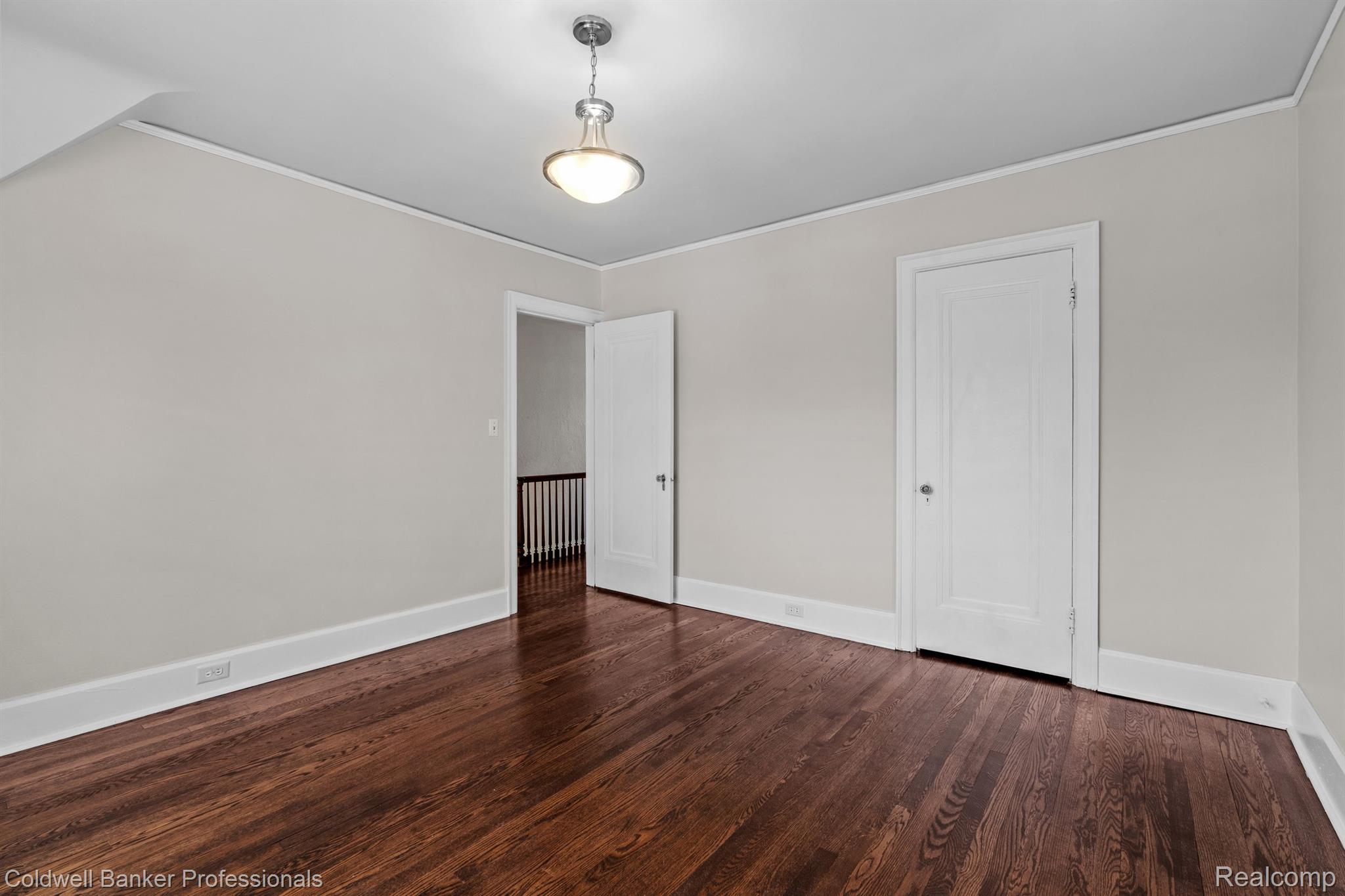 Detroit, Michigan, 48221, United States, 4 Bedrooms Bedrooms, ,5 BathroomsBathrooms,Residential,For Sale,1947184