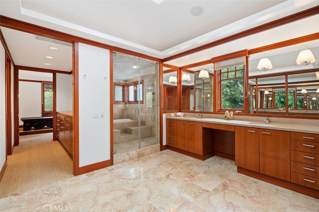 Diamond Bar, California, 91765, United States, 4 Bedrooms Bedrooms, ,5 BathroomsBathrooms,Residential,For Sale,1989451