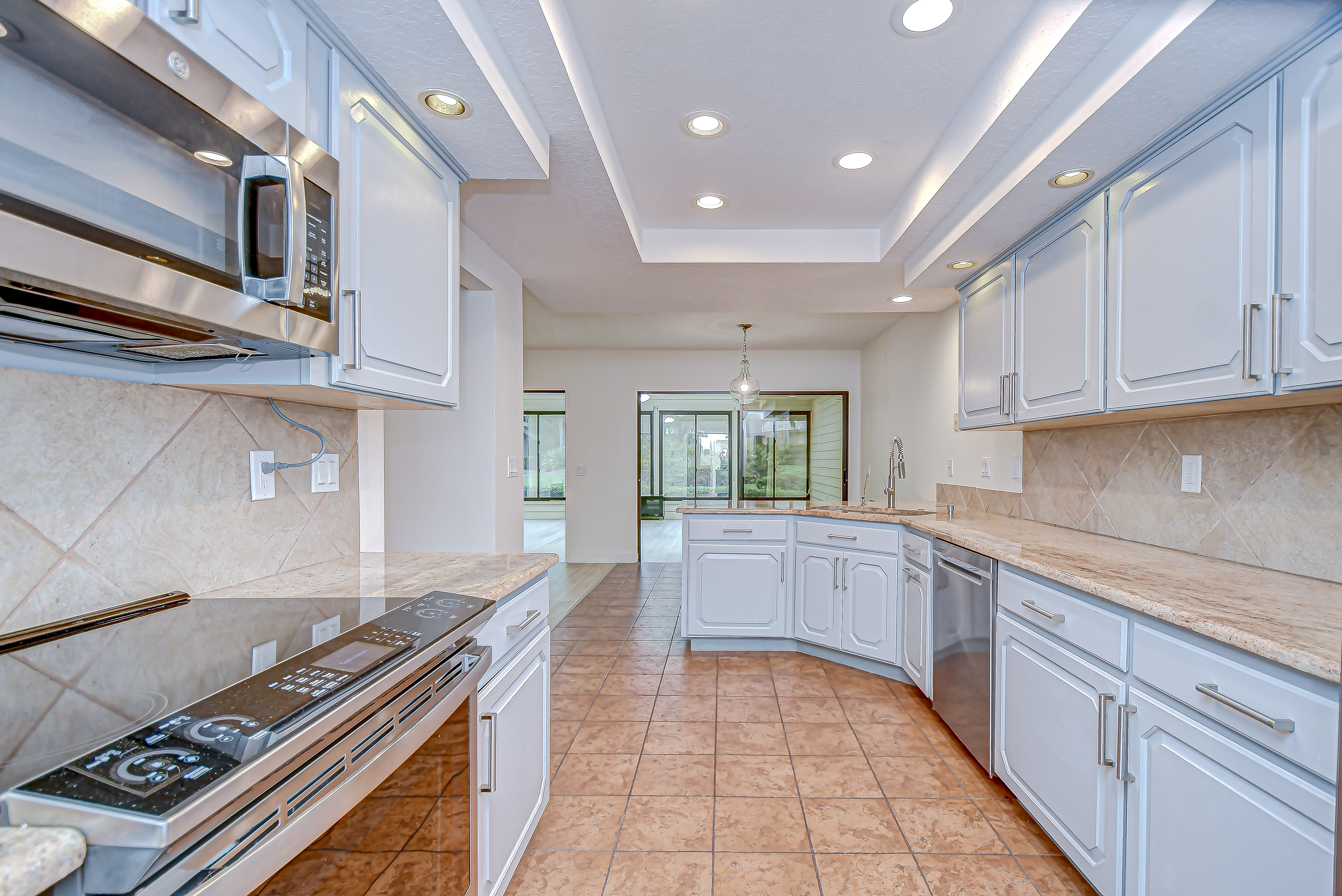 Wesley Chapel, Florida, 33543, United States, 3 Bedrooms Bedrooms, ,3 BathroomsBathrooms,Residential,For Sale,1915571