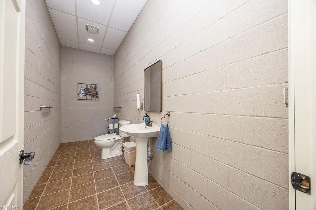 St Marys, West Virginia, 26170, United States, 3 Bedrooms Bedrooms, ,4 BathroomsBathrooms,Residential,For Sale,1928718