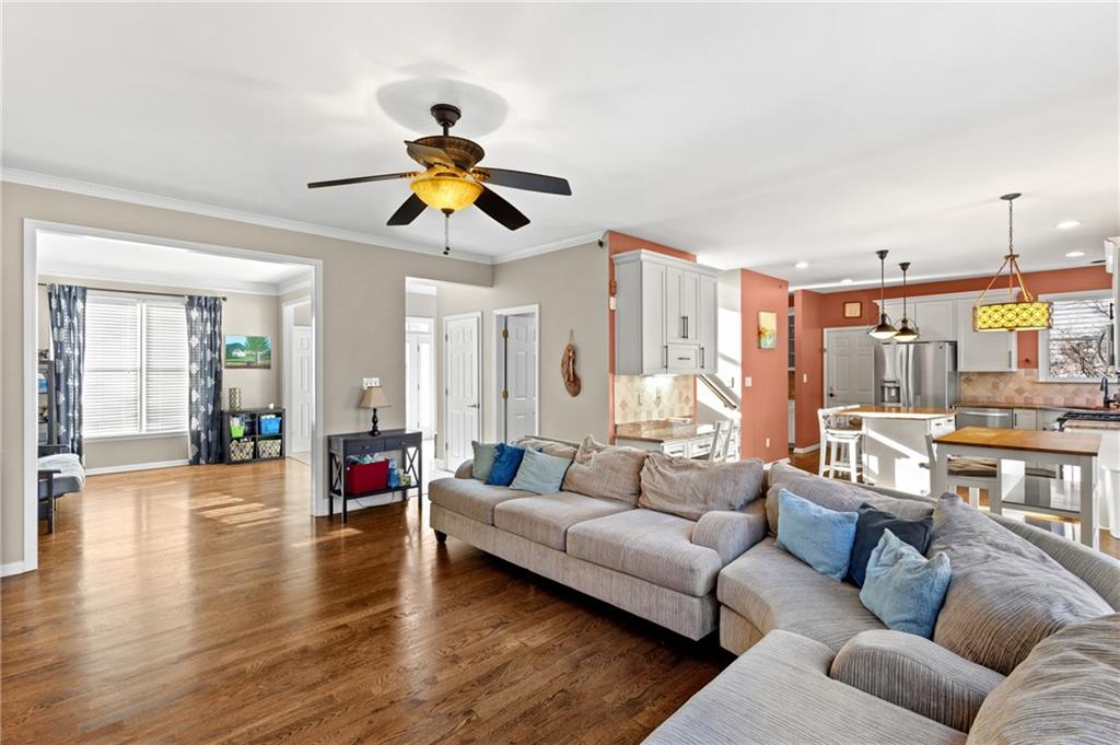 Lawrenceville, Georgia, 30043, United States, 4 Bedrooms Bedrooms, ,3 BathroomsBathrooms,Residential,For Sale,2008186