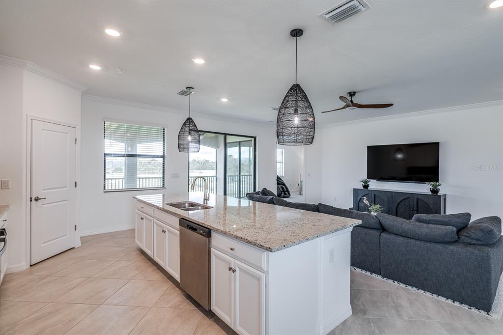 Bradenton, Florida, 34211, United States, 3 Bedrooms Bedrooms, ,2 BathroomsBathrooms,Residential,For Sale,1967780