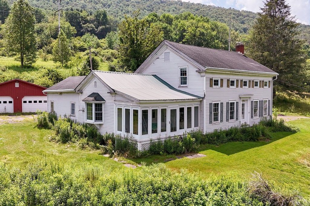 Delhi, New York, 13753, United States, 4 Bedrooms Bedrooms, ,2 BathroomsBathrooms,Residential,For Sale,1906001