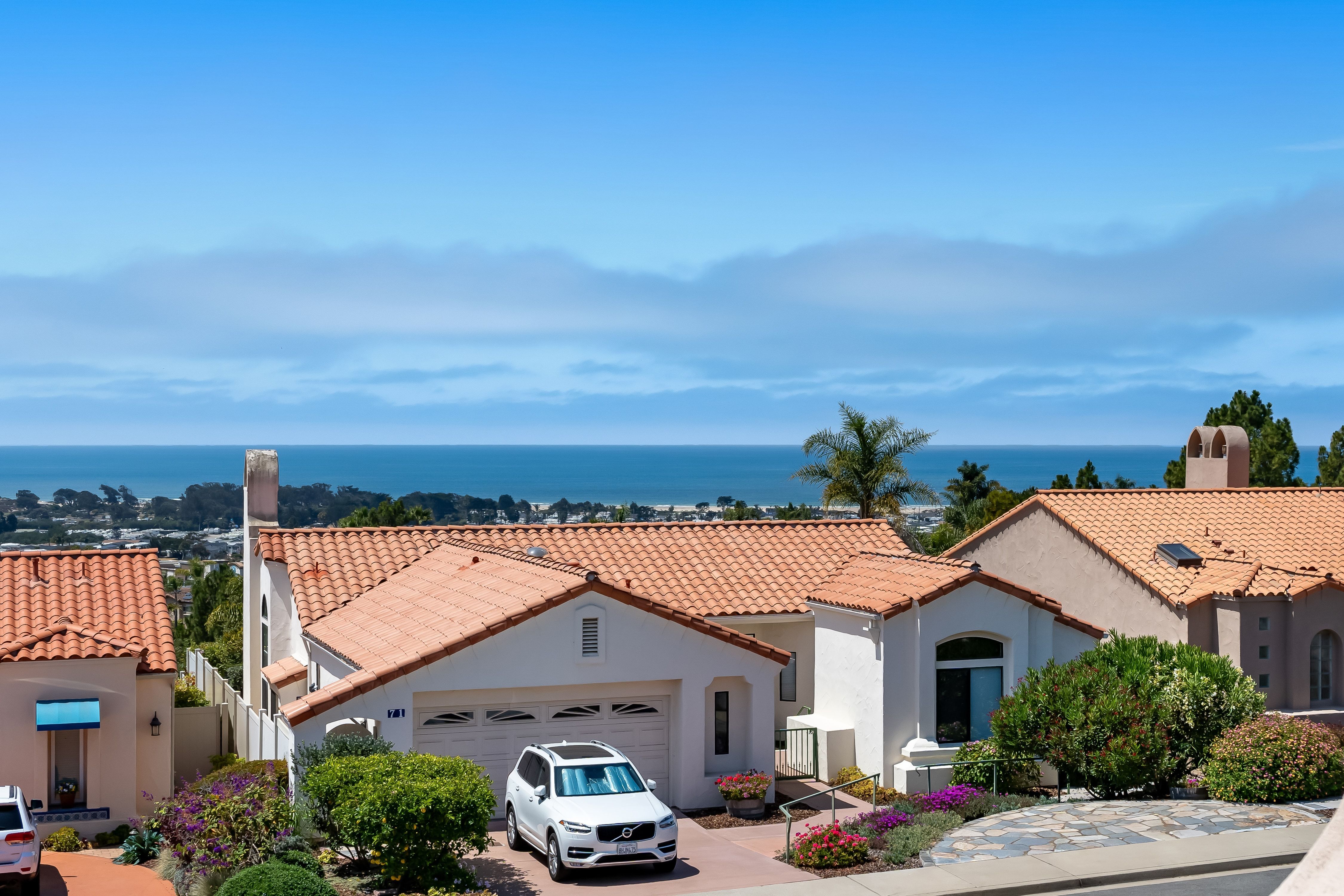  A Mediterranean-Inspired Haven Above the Pacific - 物件實景
