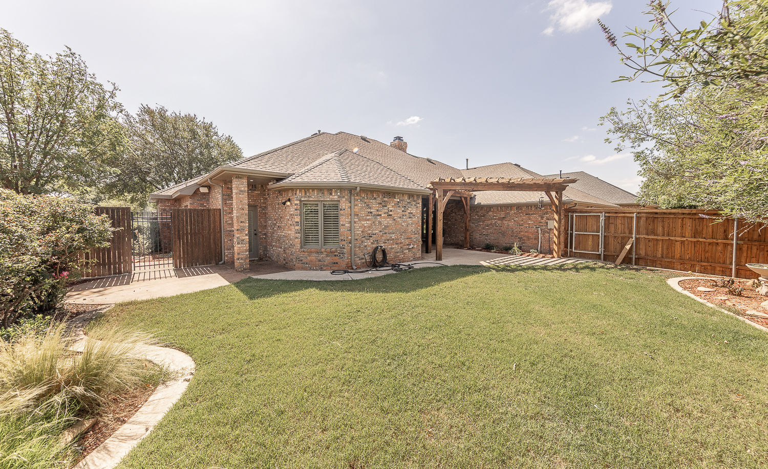 Lubbock, Texas, 79424, United States, 4 Bedrooms Bedrooms, ,3 BathroomsBathrooms,Residential,For Sale,1998502