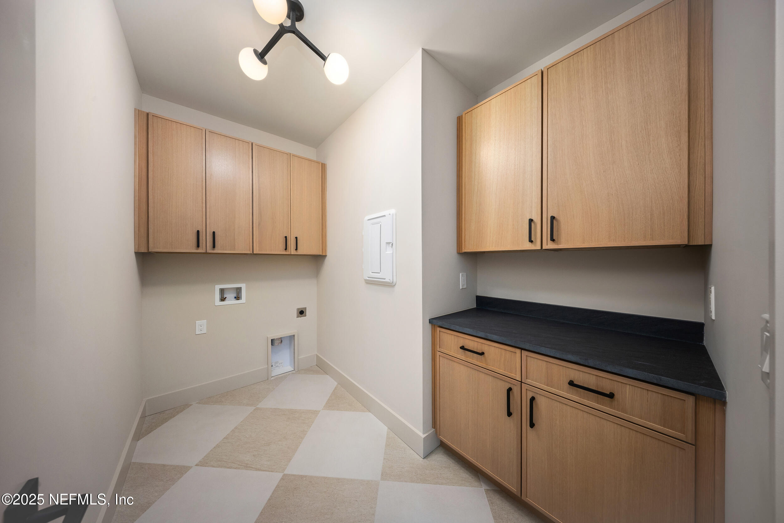 Atlantic Beach, Florida, 32233, United States, 6 Bedrooms Bedrooms, ,5 BathroomsBathrooms,Residential,For Sale,1989141