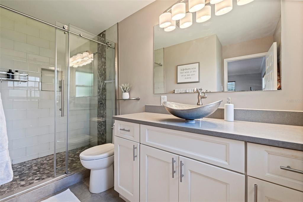 St Petersburg, Florida, 33712, United States, 3 Bedrooms Bedrooms, ,2 BathroomsBathrooms,Residential,For Sale,1907287