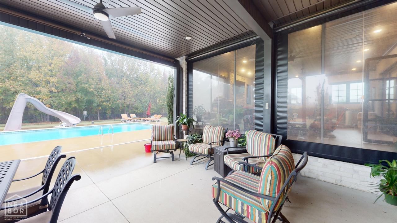 Jonesboro, Arkansas, 72405, United States, 5 Bedrooms Bedrooms, ,5 BathroomsBathrooms,Residential,For Sale,1983308