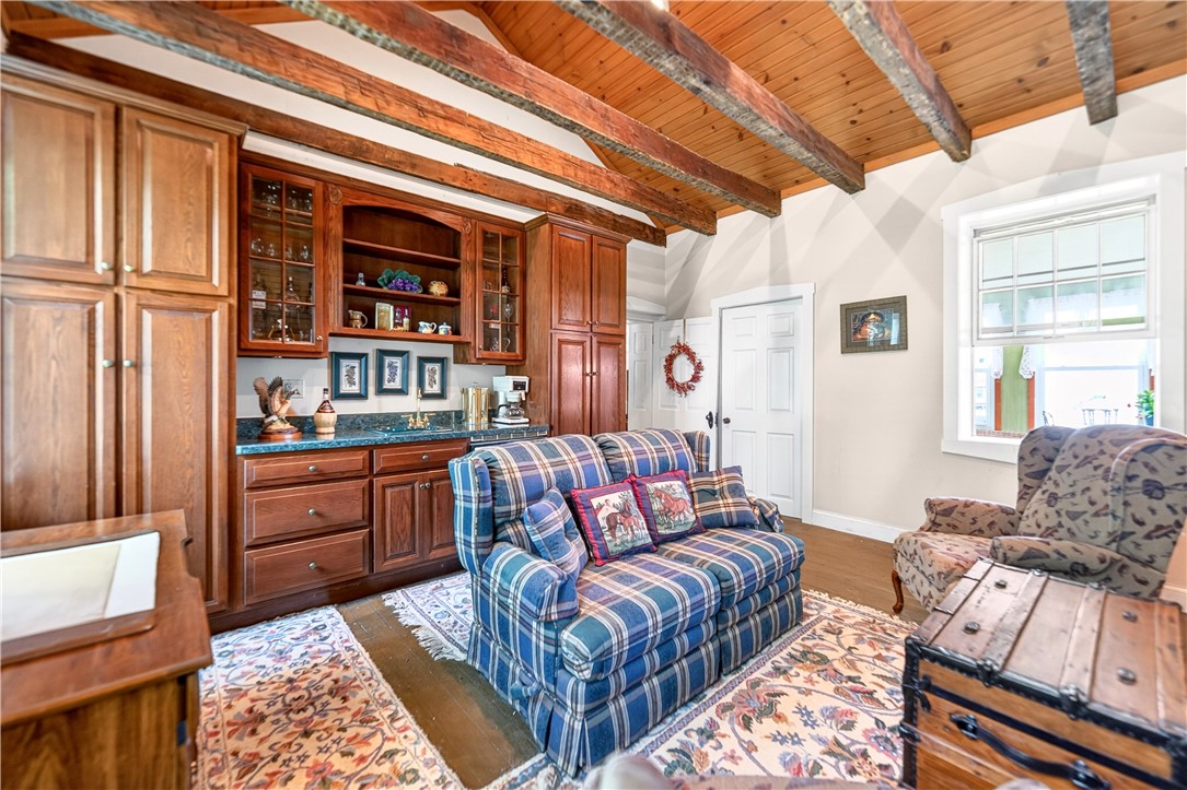 Scenery Hill, Pennsylvania, 15360, United States, 4 Bedrooms Bedrooms, ,2 BathroomsBathrooms,Residential,For Sale,2044071