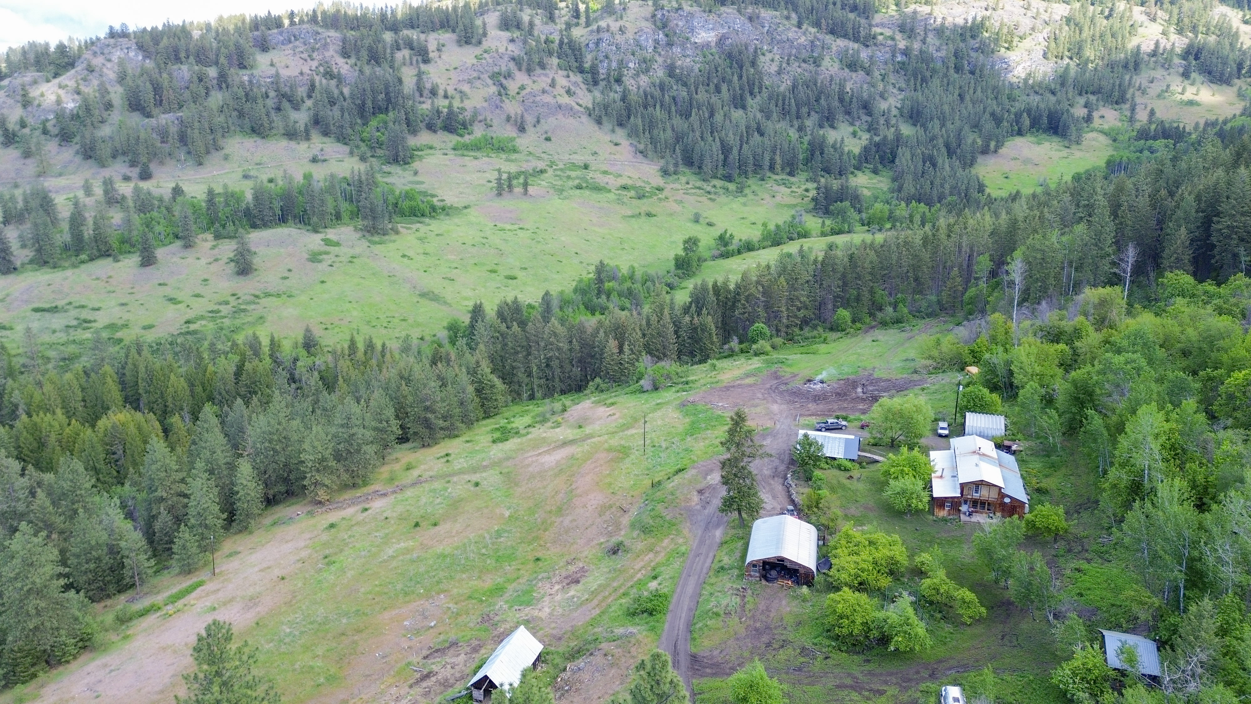 Kettle Falls, Washington, 99141, United States, 3 Bedrooms Bedrooms, ,2 BathroomsBathrooms,Residential,For Sale,1985709