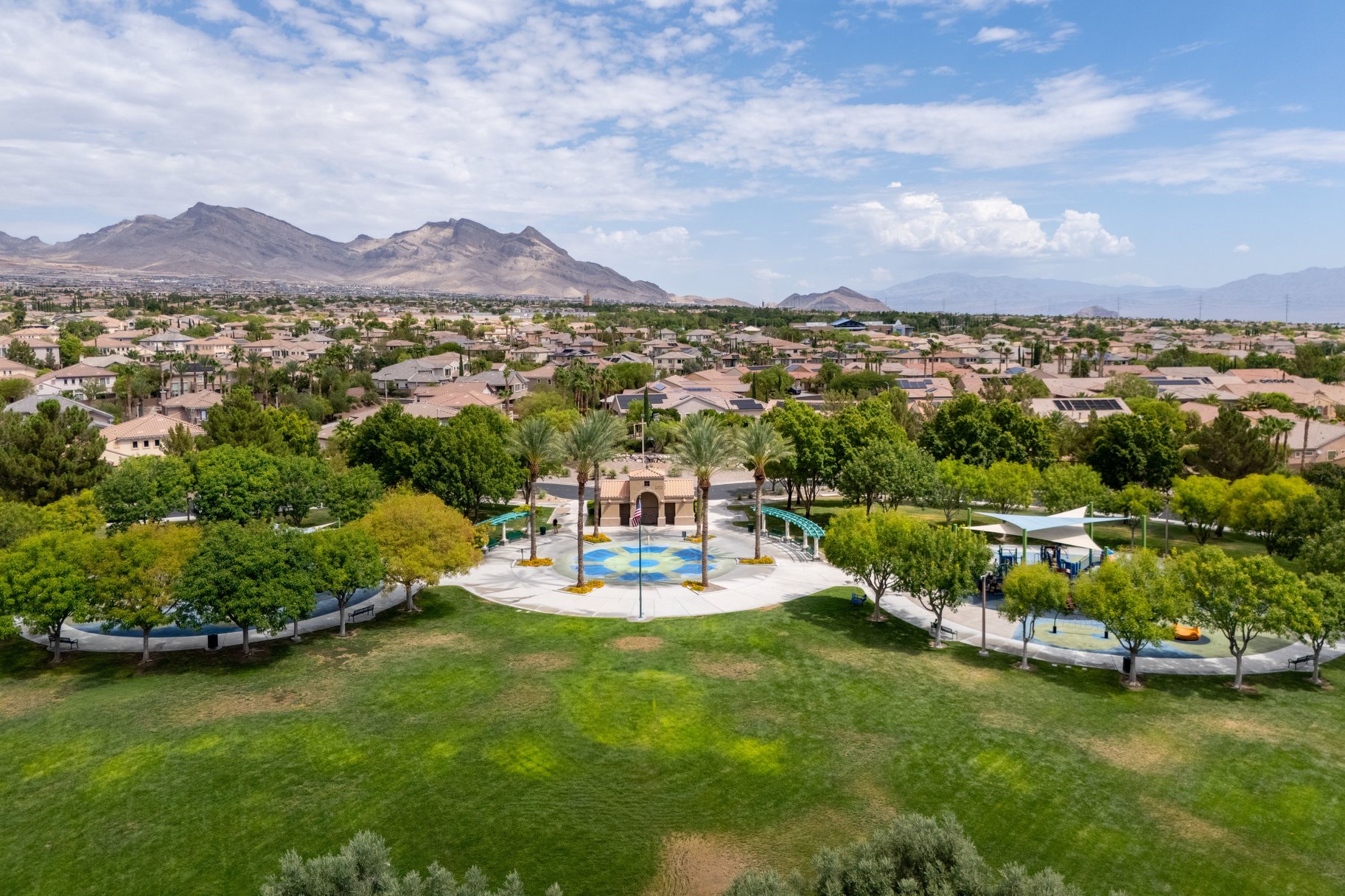  Fully Reimagined Single Story with Pool and Spa in Summerlin West - 物件實景