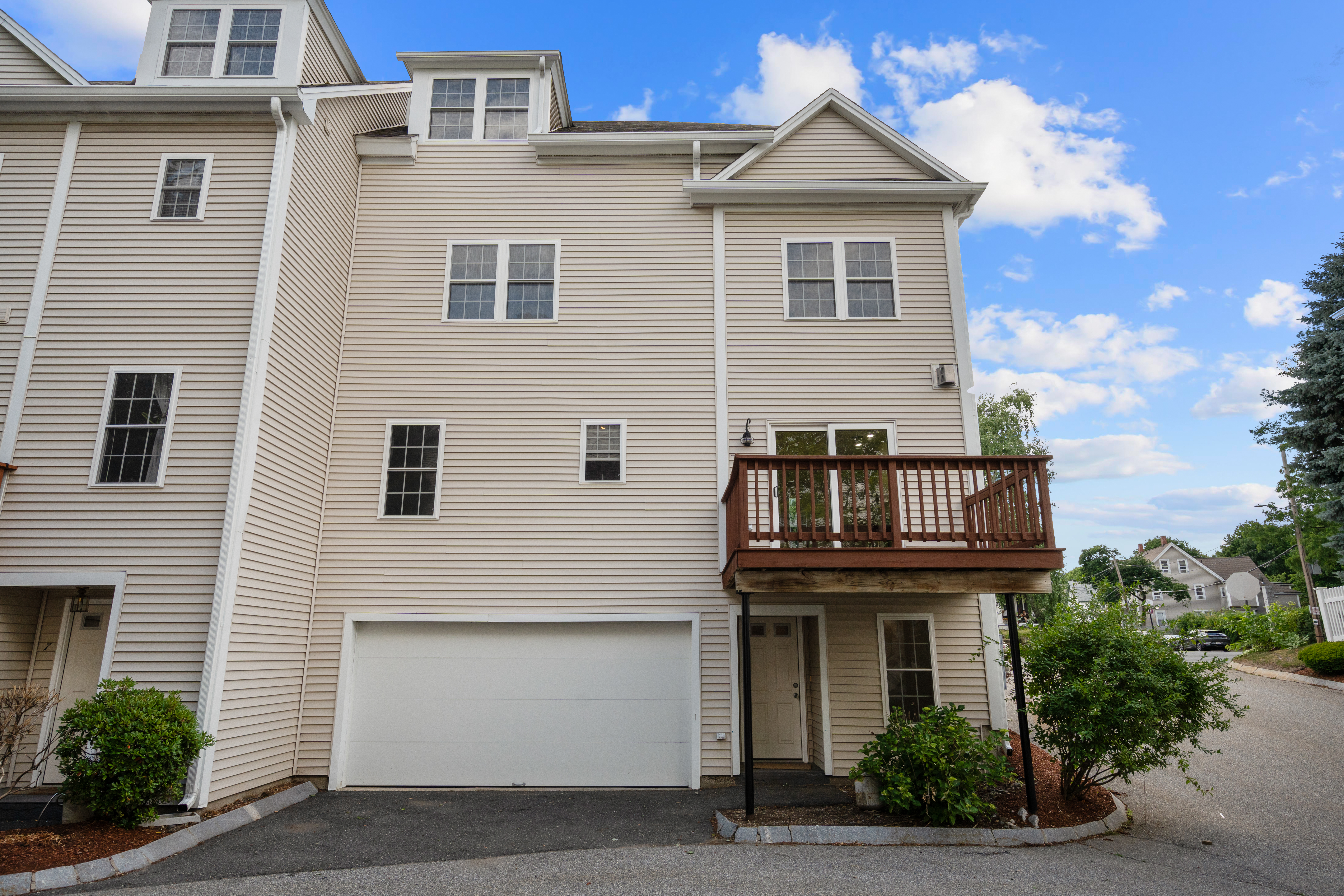  555 Main Street, Unit 6, Woburn, MA 01801 - 物件實景