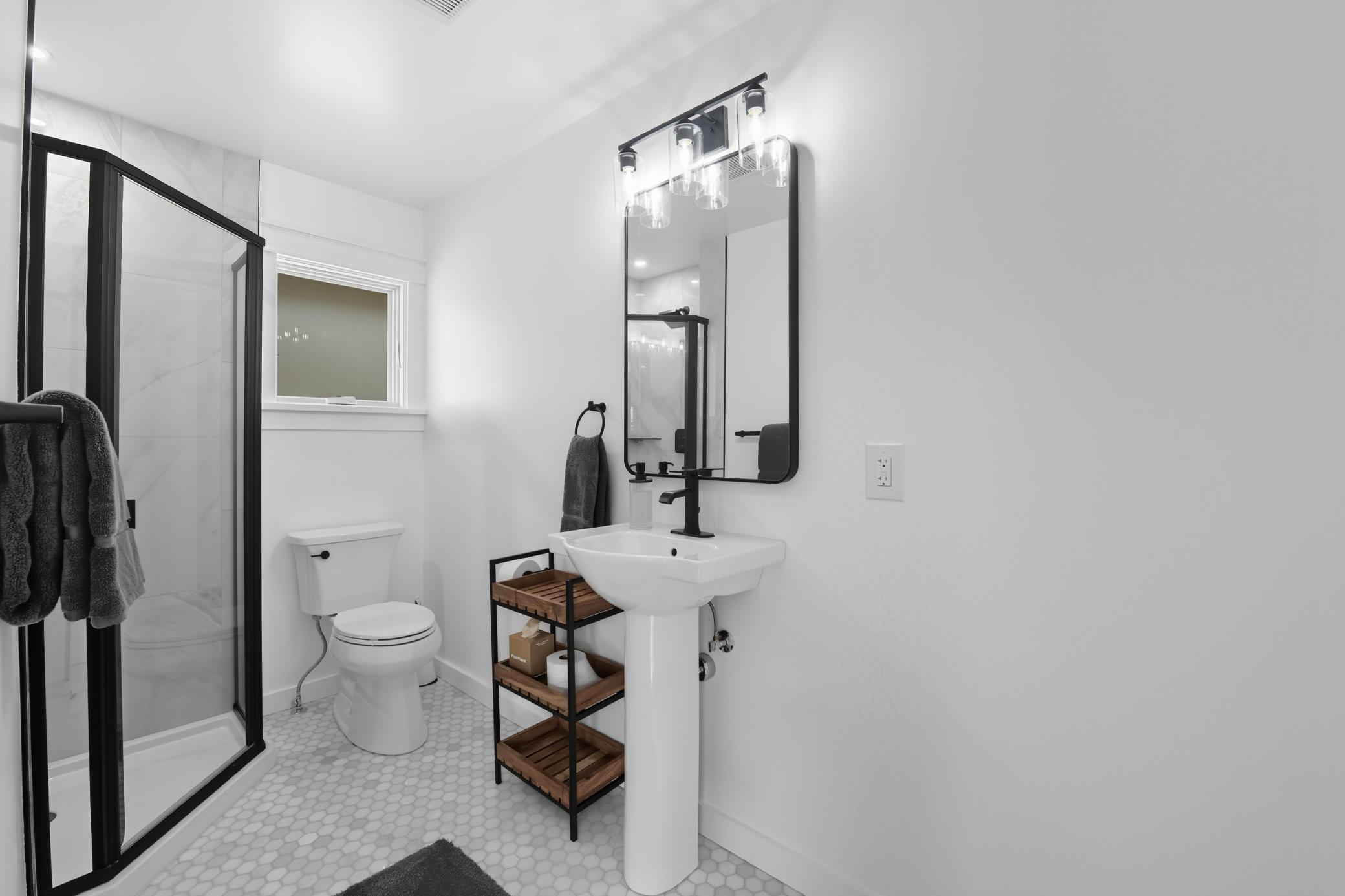 Richfield, Minnesota, 55423, United States, 3 Bedrooms Bedrooms, ,1 BathroomBathrooms,Residential,For Sale,1938909