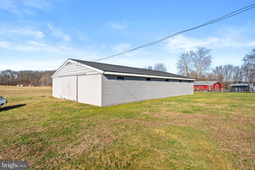 Allentown, New Jersey, 08501, United States, 4 Bedrooms Bedrooms, ,3 BathroomsBathrooms,Residential,For Sale,1998069