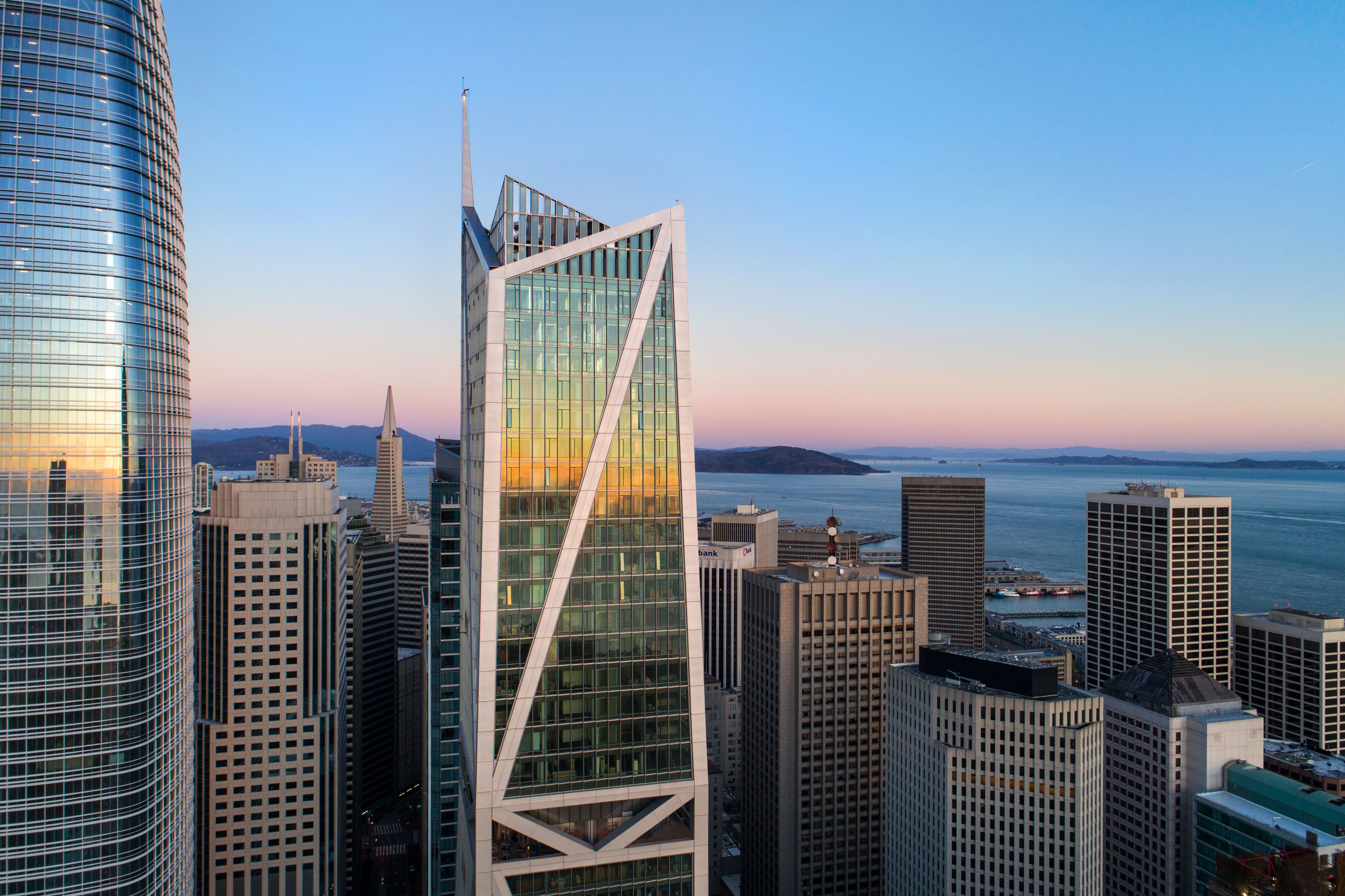  Luxury Living at 181 Fremont - 物件實景