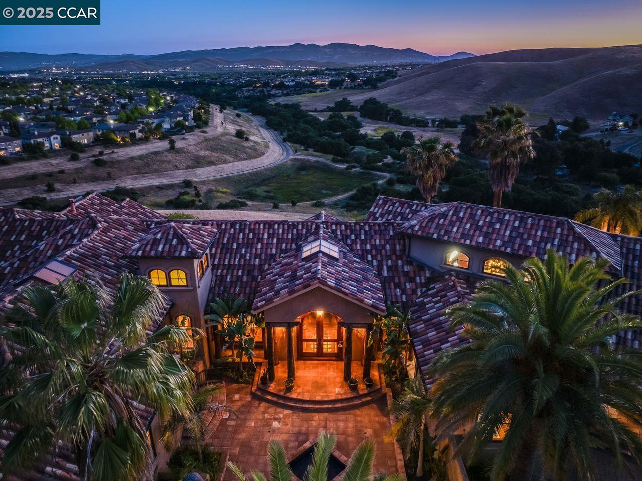 Danville, California, 94506, United States, 4 Bedrooms Bedrooms, ,4 BathroomsBathrooms,Residential,For Sale,1940508