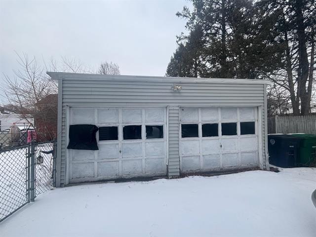 Nashua, New Hampshire, 03060, United States, 6 Bedrooms Bedrooms, ,2 BathroomsBathrooms,Residential,For Sale,2009233