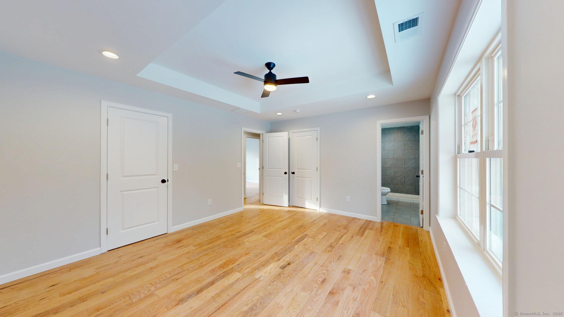Enfield, Connecticut, 06082, United States, 3 Bedrooms Bedrooms, ,3 BathroomsBathrooms,Residential,For Sale,1919509