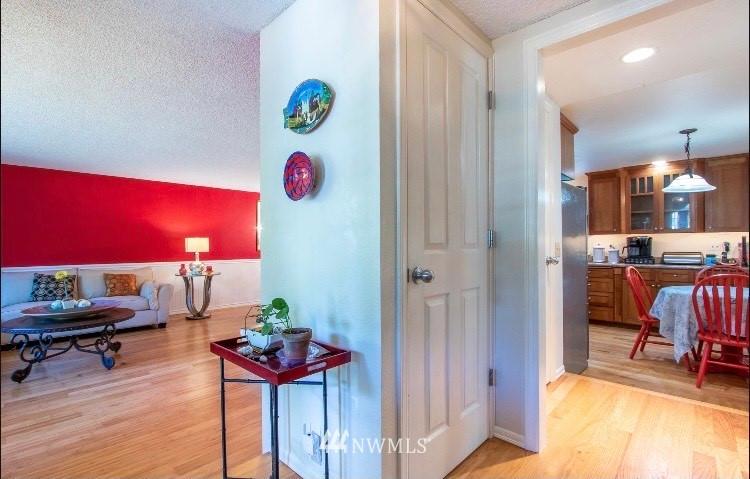 8808 45TH STREET W, UNIVERSITY PLACE, Washington, 98466, United States, 3 Bedrooms Bedrooms, ,3 BathroomsBathrooms,Residential,For Sale,8808 45TH STREET W,1435588