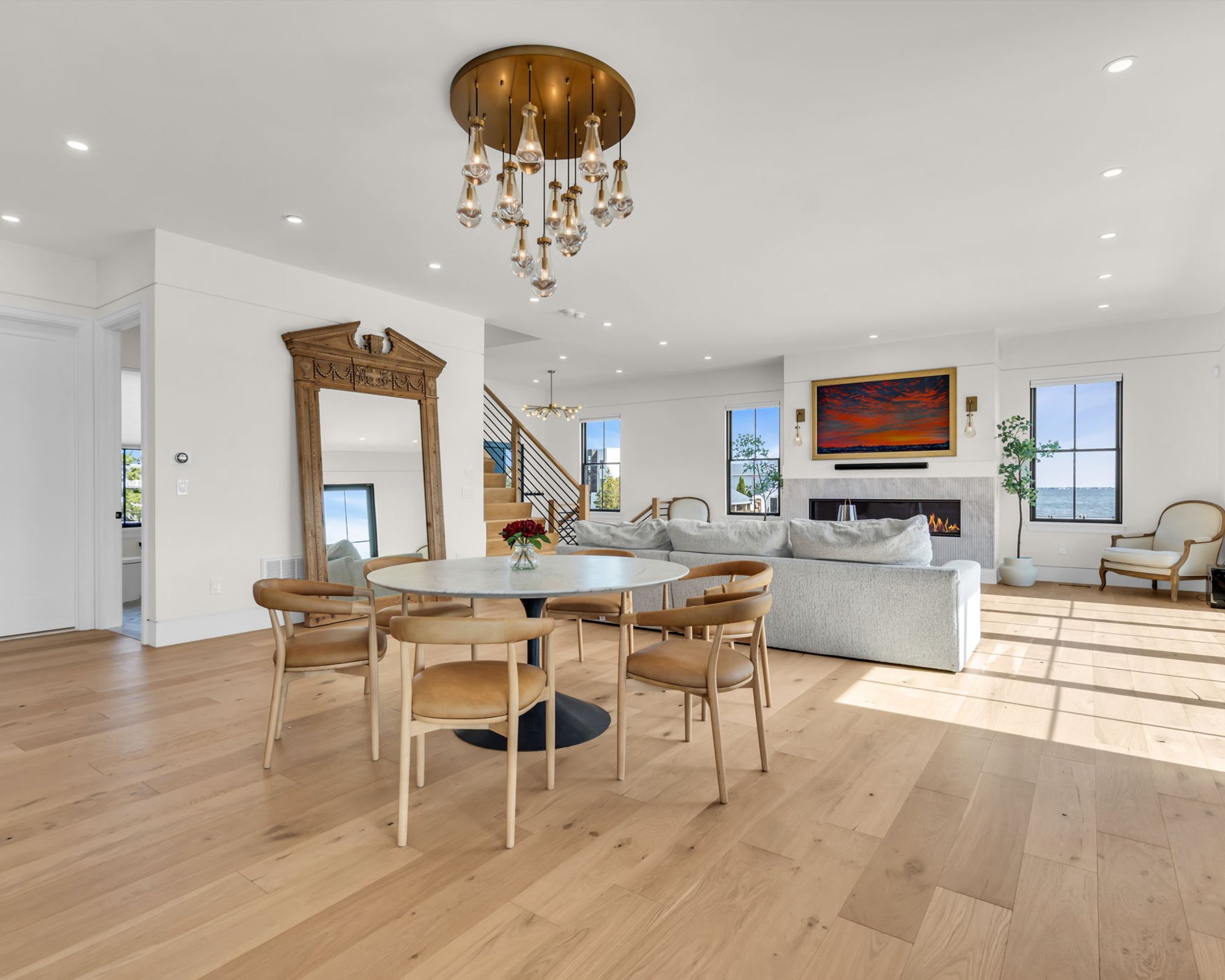  Exceptional Custom Built Waterfront Home - 物件實景