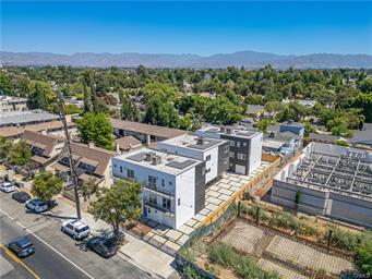 Van Nuys, California, 91405, United States, 11 Bedrooms Bedrooms, ,Residential,For Sale,1763615