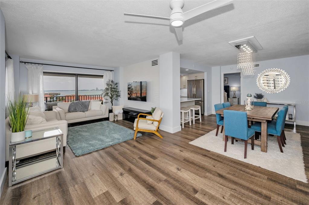 Clearwater Beach, Florida, 33767, United States, 2 Bedrooms Bedrooms, ,2 BathroomsBathrooms,Residential,For Sale,1786658