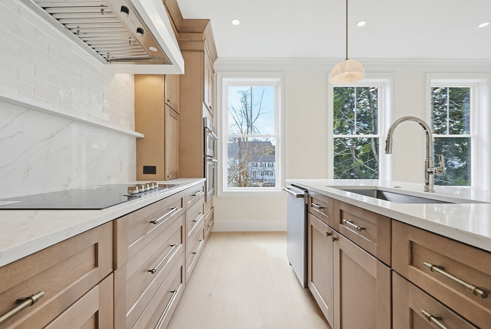 Brighton, Massachusetts, 02135, United States, 4 Bedrooms Bedrooms, ,4 BathroomsBathrooms,Residential,For Sale,2030744