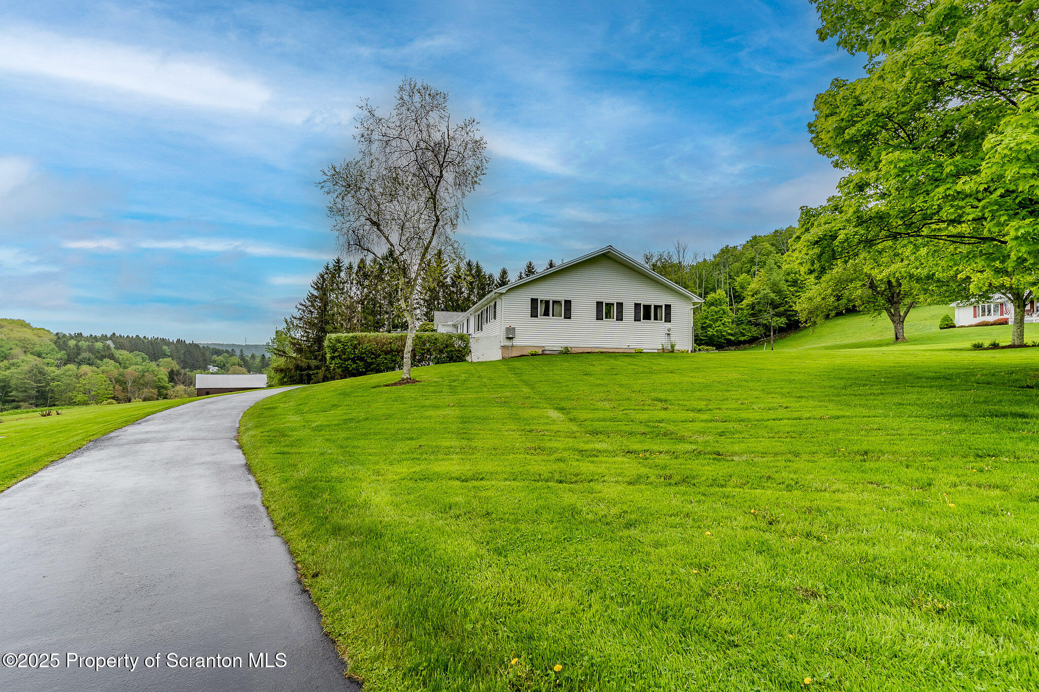 New Milford, Pennsylvania, 18834, United States, 4 Bedrooms Bedrooms, ,4 BathroomsBathrooms,Residential,For Sale,1837869