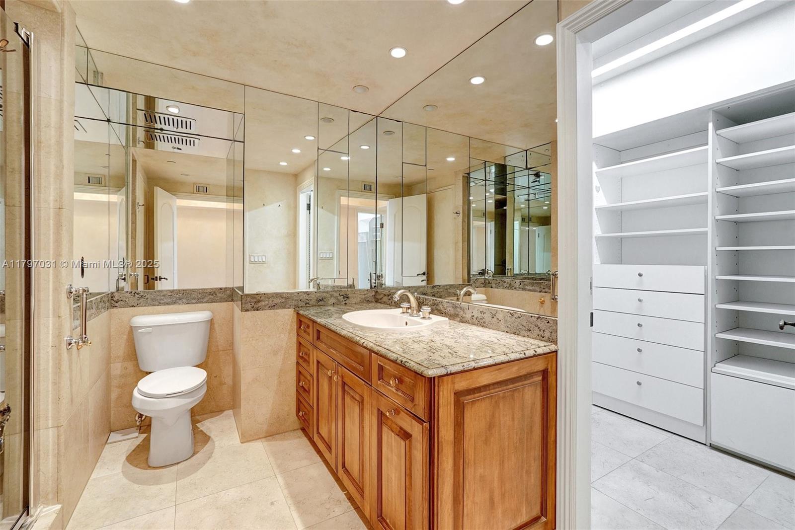 Aventura, Florida, 33180, United States, 4 Bedrooms Bedrooms, ,5 BathroomsBathrooms,Residential,For Sale,1796989