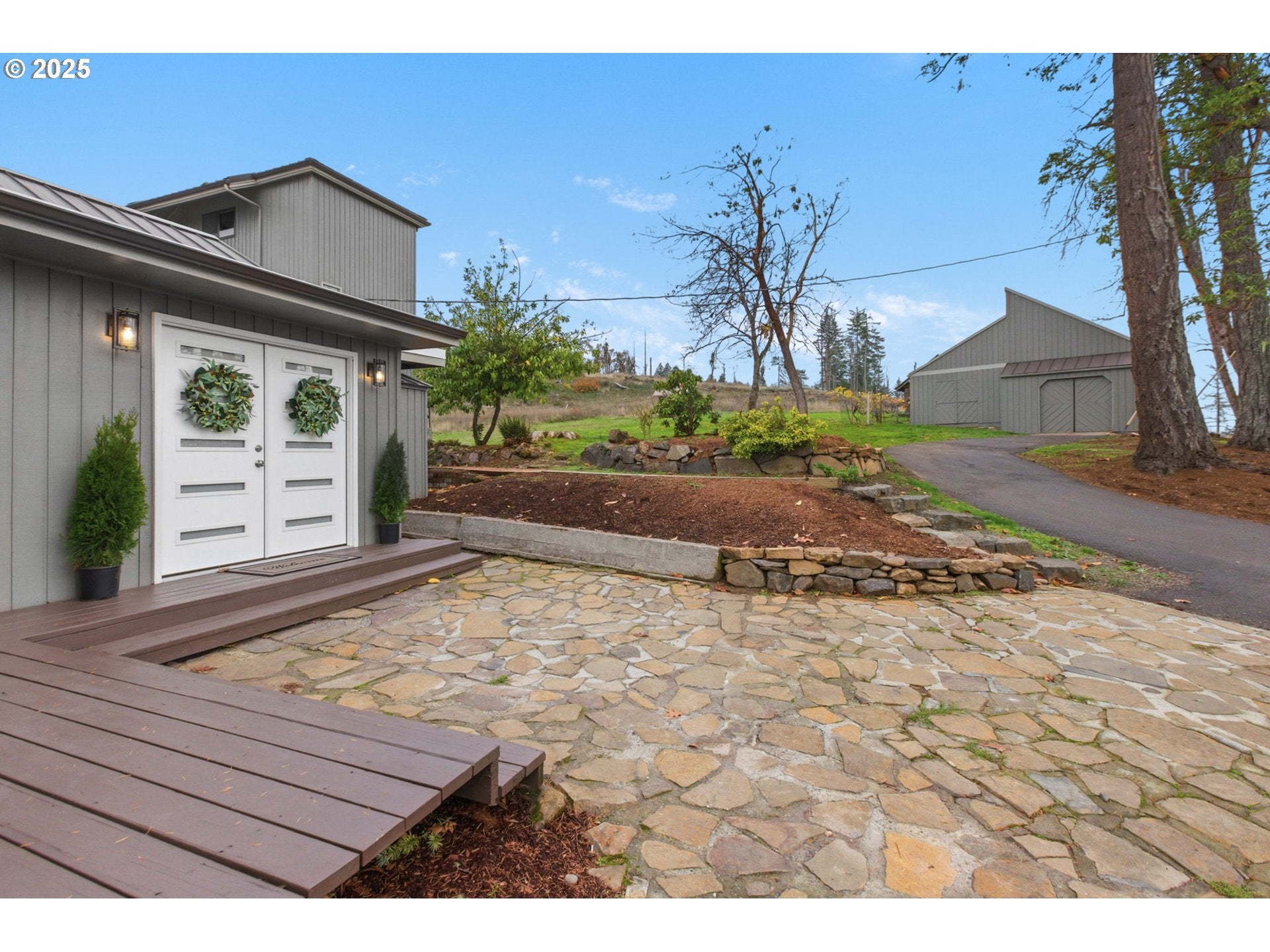 PleasantHill, Oregon, 97455, United States, 5 Bedrooms Bedrooms, ,3 BathroomsBathrooms,Residential,For Sale,1994708