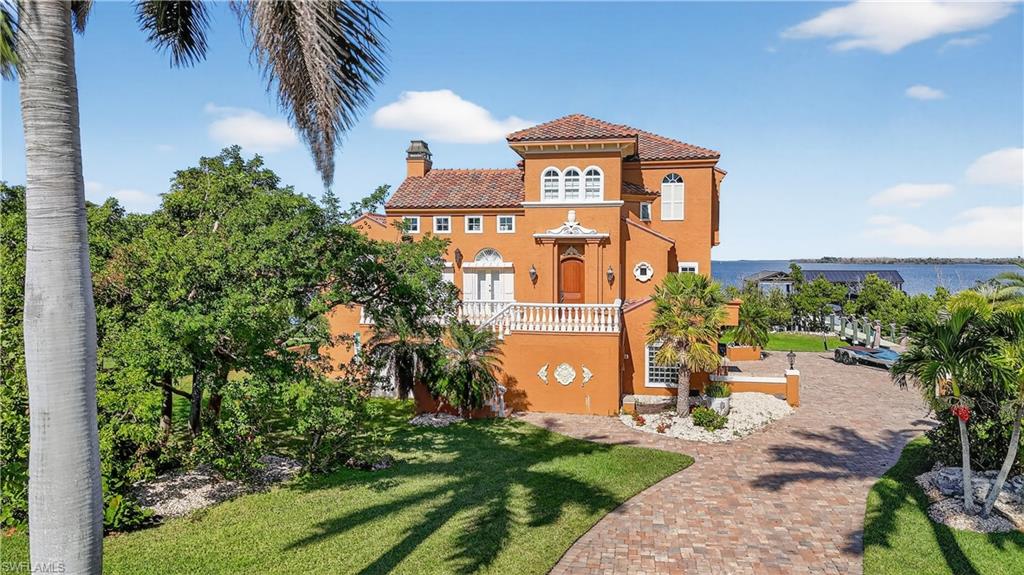 St. James City, Florida, 33956, United States, 5 Bedrooms Bedrooms, ,4 BathroomsBathrooms,Residential,For Sale,2000786