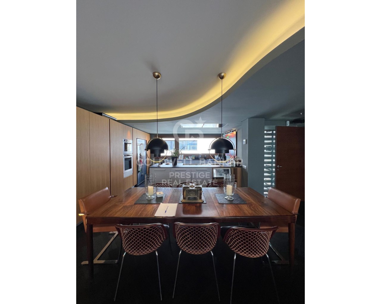 Barcelona, Catalonia, ES, 4 Bedrooms Bedrooms, ,4 BathroomsBathrooms,Residential,For Sale,1792768