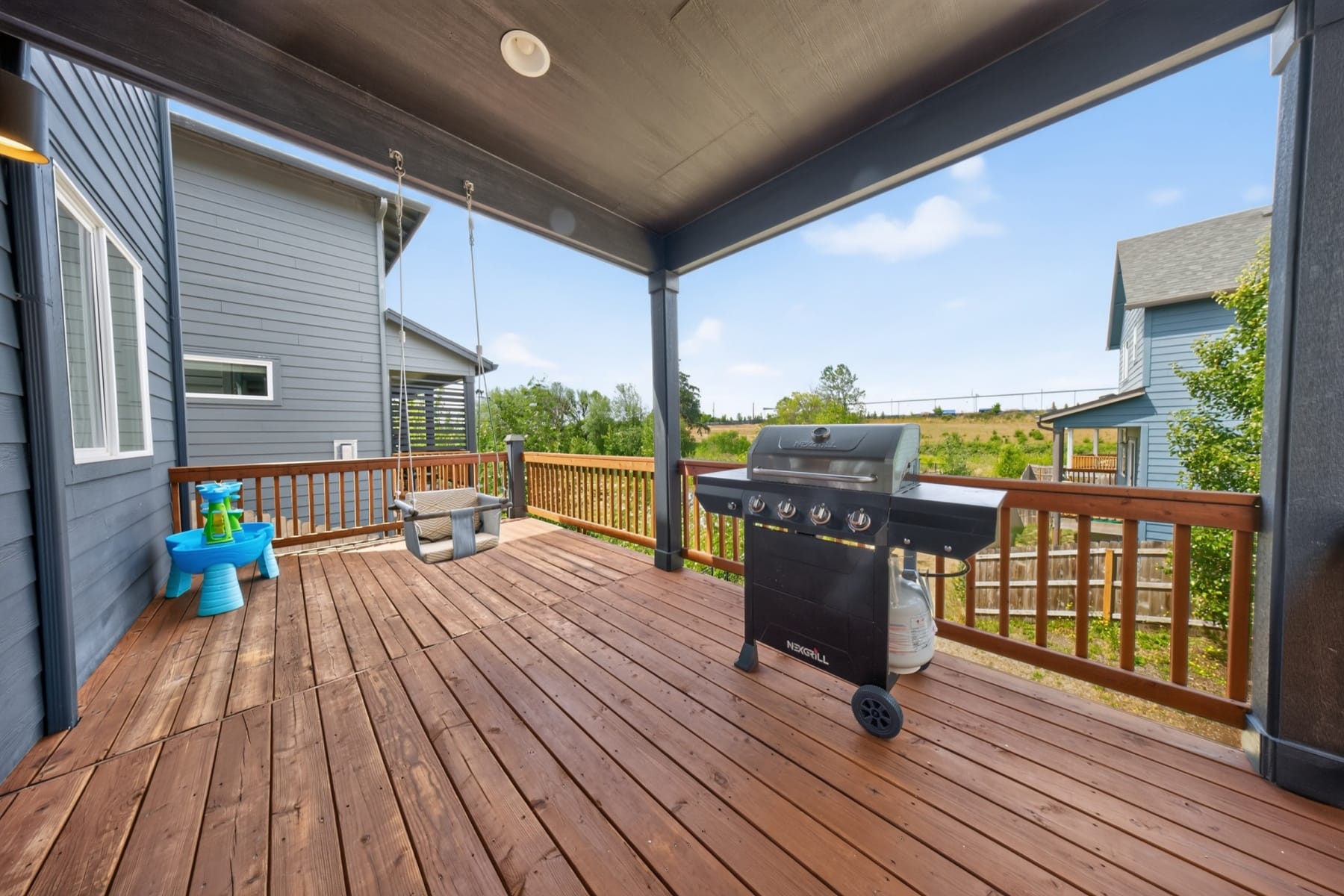  1147 N FAIRHOPE PL Ridgefield, WA 98642 - 物件實景
