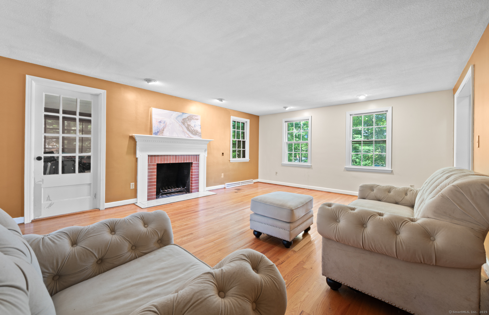 Avon, Connecticut, 06001, United States, 5 Bedrooms Bedrooms, ,5 BathroomsBathrooms,Residential,For Sale,1942317