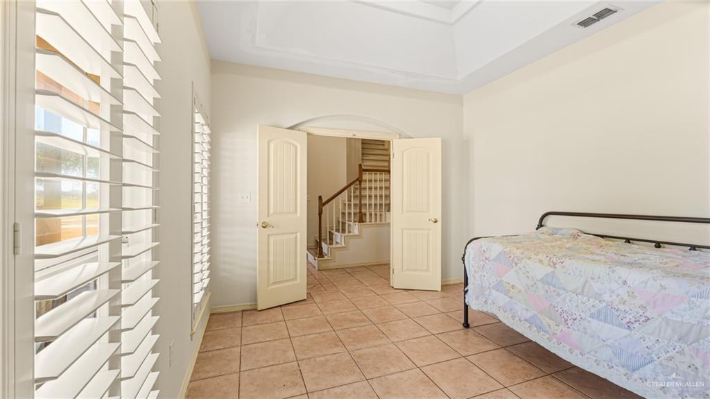 Edinburg, Texas, 78541, United States, 4 Bedrooms Bedrooms, ,3 BathroomsBathrooms,Residential,For Sale,1933040