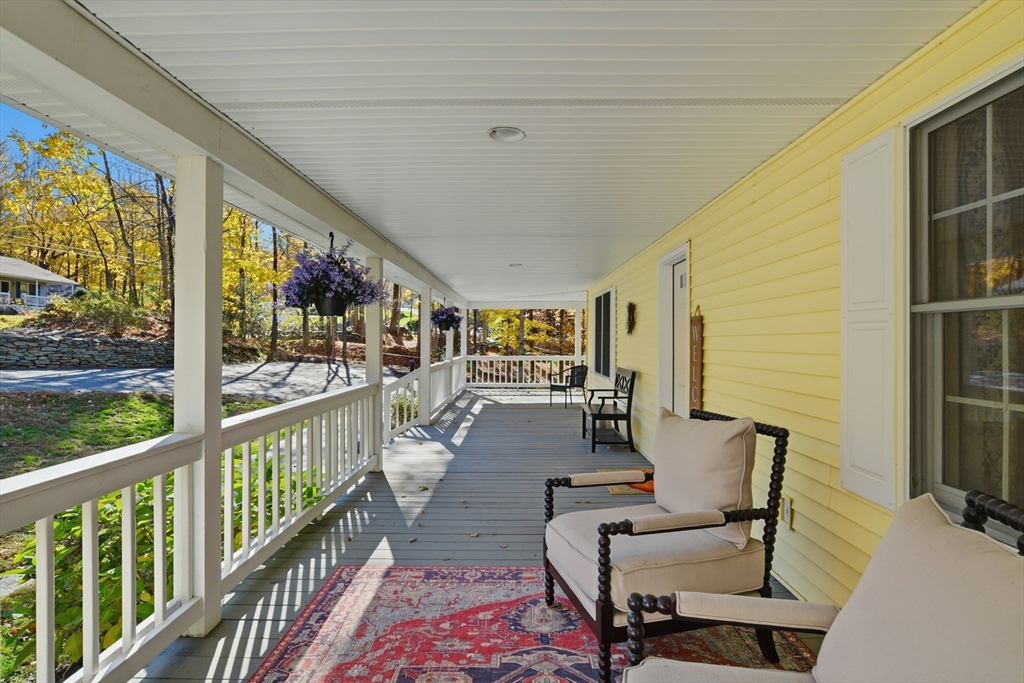 Monson, Massachusetts, 01057, United States, 4 Bedrooms Bedrooms, ,3 BathroomsBathrooms,Residential,For Sale,1969322