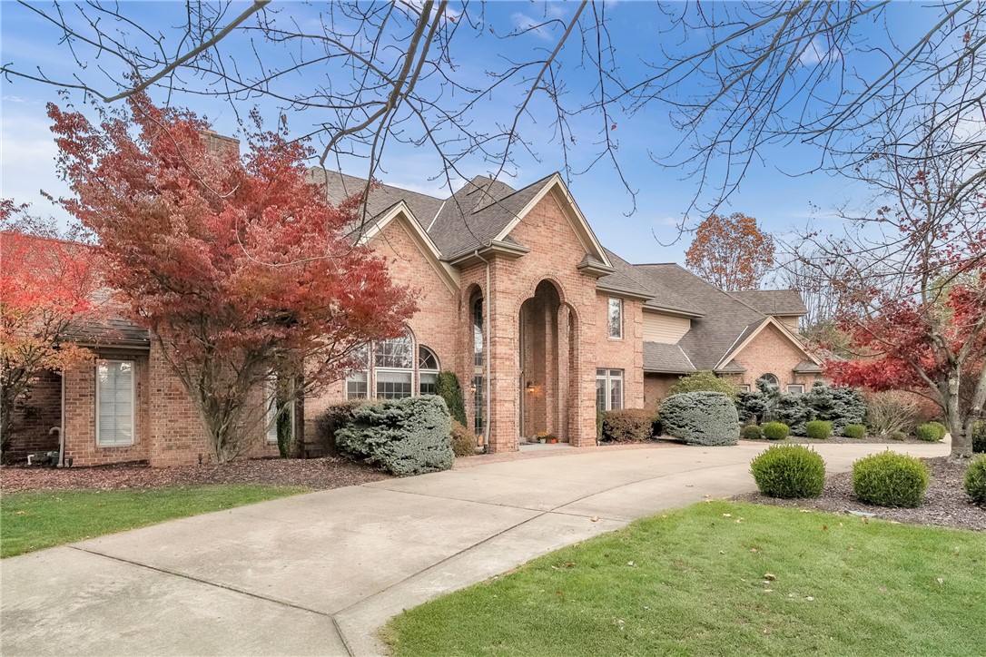 Hampton, Pennsylvania, 15044, United States, 5 Bedrooms Bedrooms, ,7 BathroomsBathrooms,Residential,For Sale,2001807