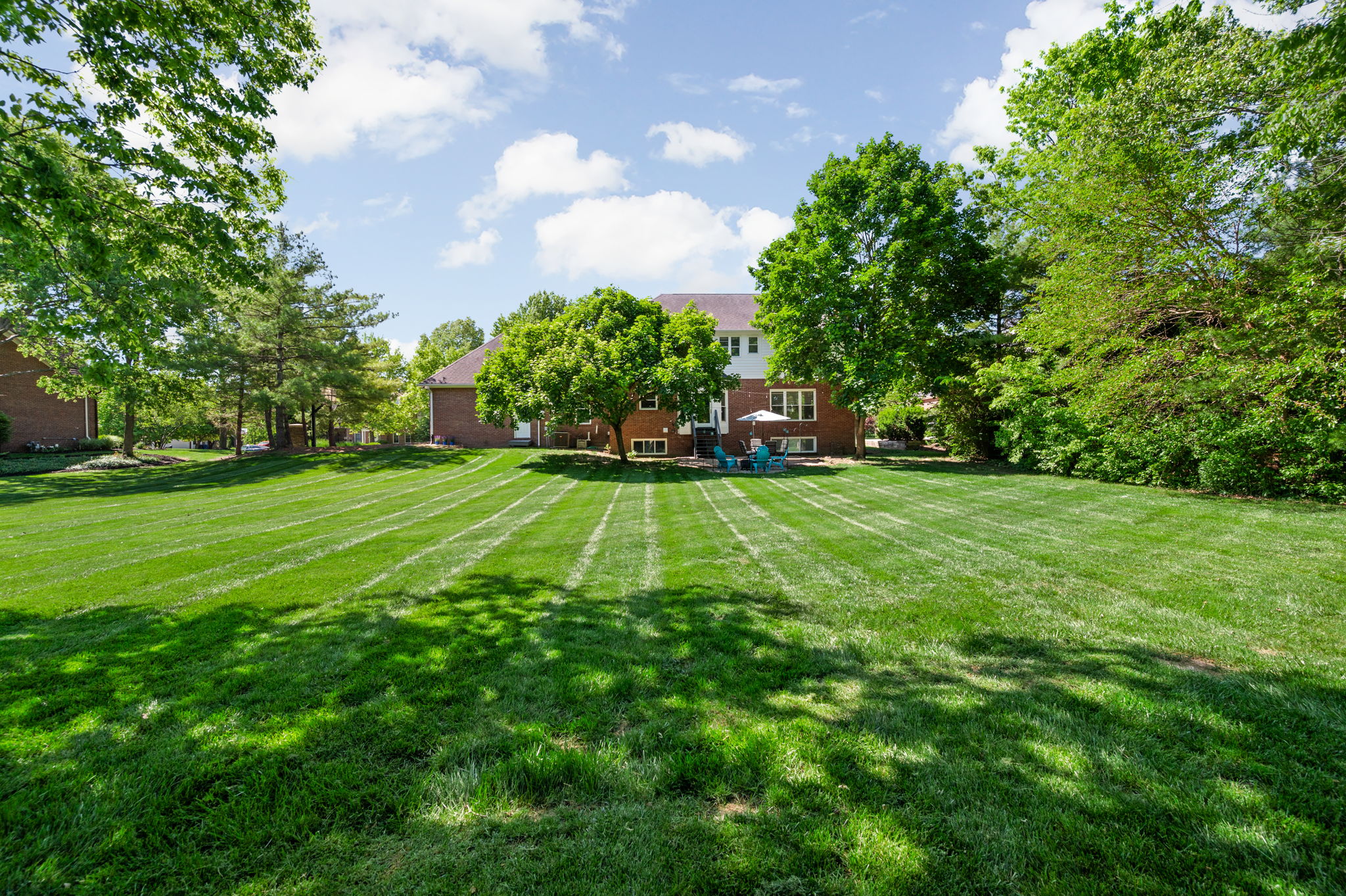  Timeless 4 Bedroom Home in One of Zionsville