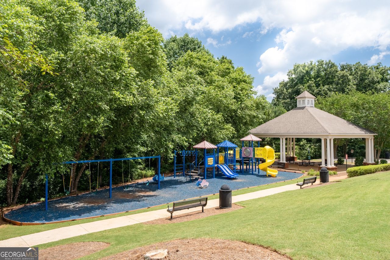 Stonecrest, Georgia, 30038, United States, 5 Bedrooms Bedrooms, ,4 BathroomsBathrooms,Residential,For Sale,1907075