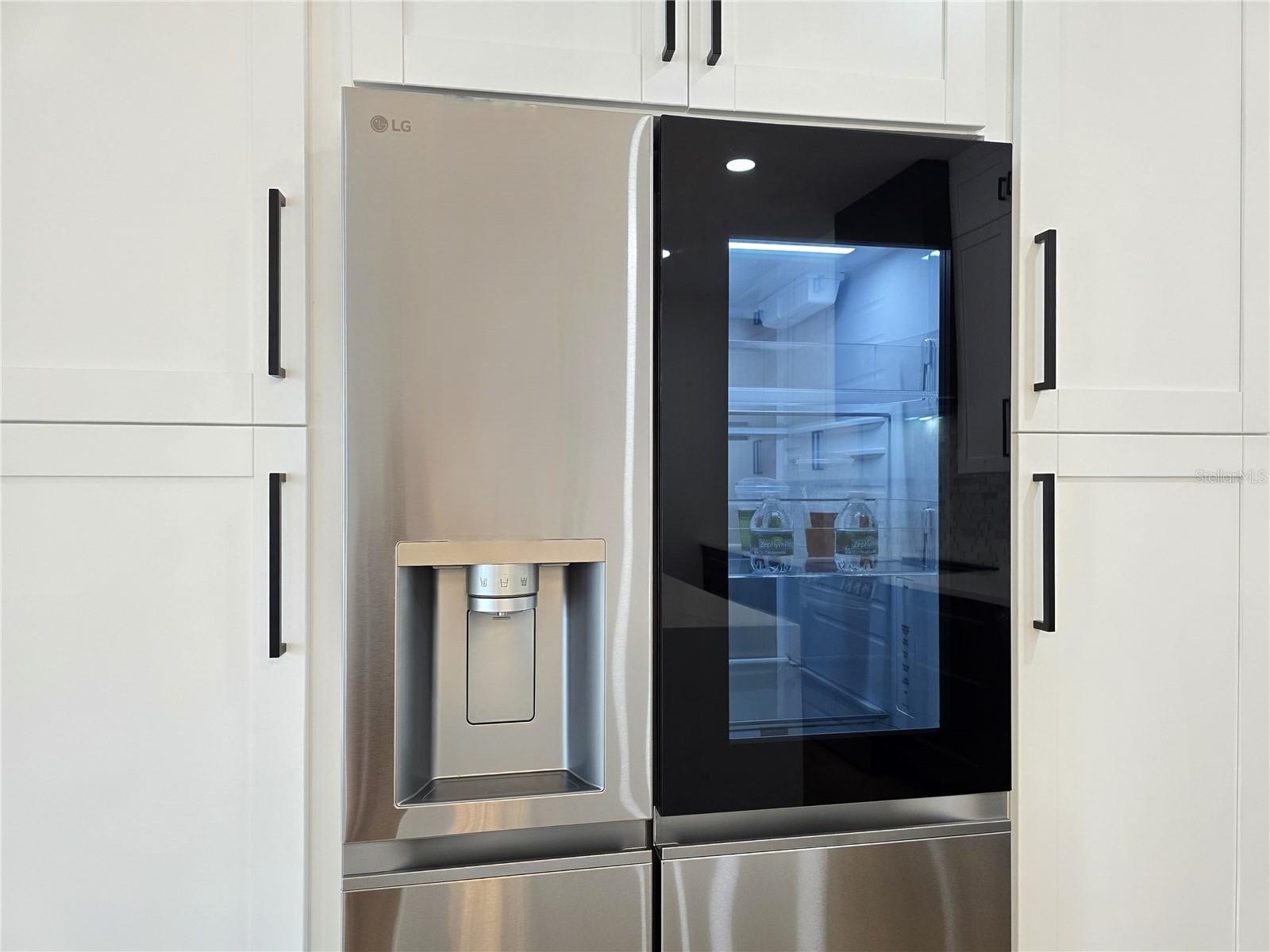 TAMPA, Florida, 33607, United States, 5 Bedrooms Bedrooms, ,3 BathroomsBathrooms,Residential,For Sale,1976051