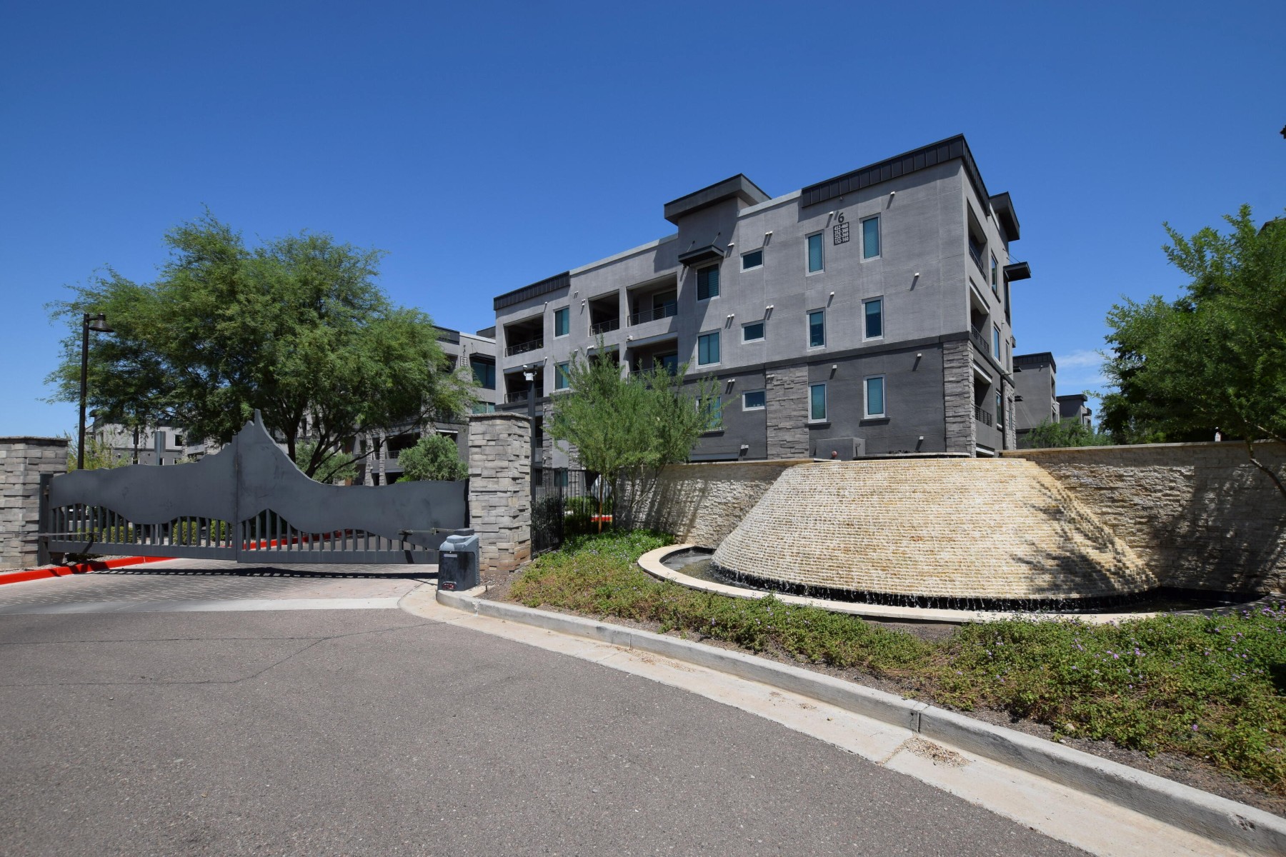  5250 E Deer Valley Drive  Phoenix, AZ - 物件實景