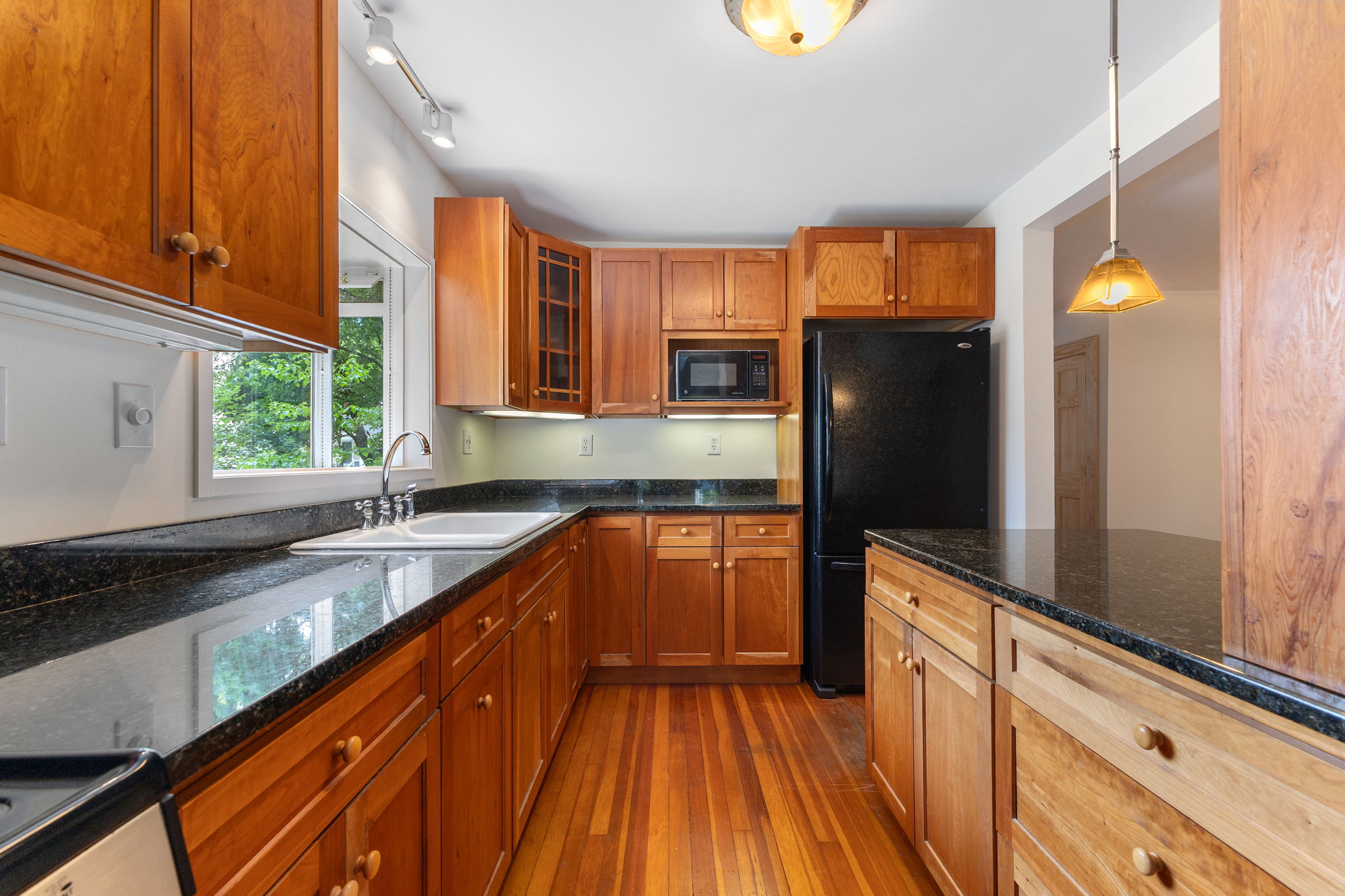  6 Pinewood Avenue, Saratoga Springs, NY, 12866 - 物件實景