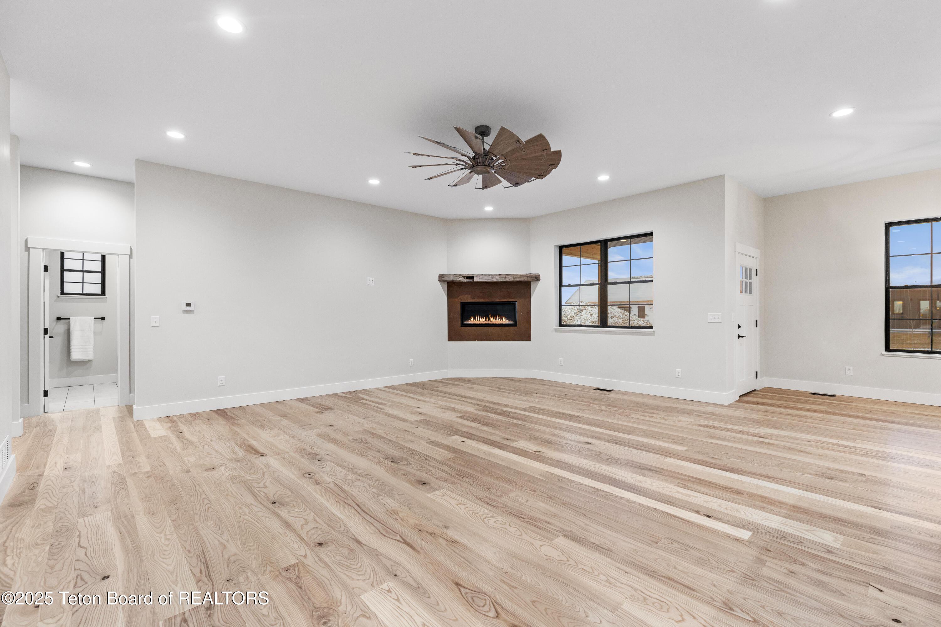 Driggs, Idaho, 83422, United States, 4 Bedrooms Bedrooms, ,3 BathroomsBathrooms,Residential,For Sale,2003438