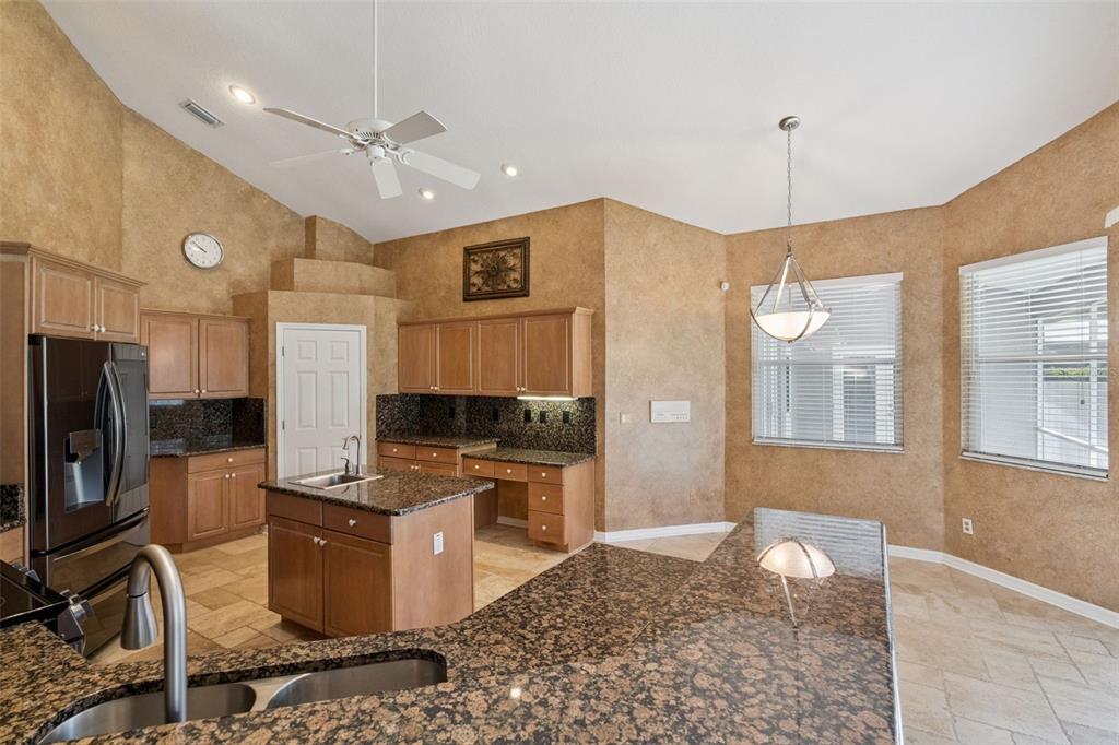 Altamonte Springs, Florida, 32714, United States, 4 Bedrooms Bedrooms, ,4 BathroomsBathrooms,Residential,For Sale,1964766