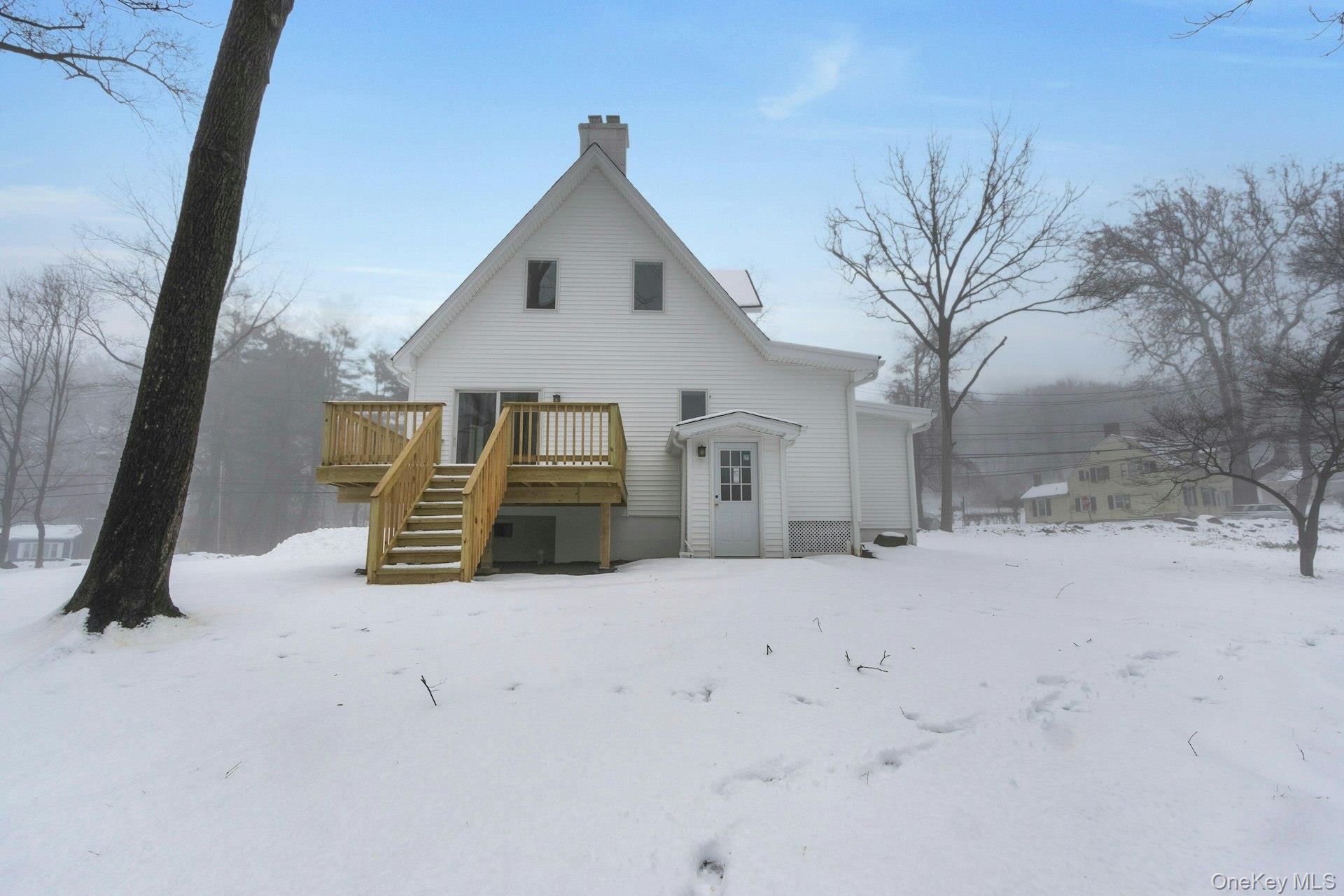 Valley Cottage, New York, 10989, United States, 4 Bedrooms Bedrooms, ,3 BathroomsBathrooms,Residential,For Sale,2005431