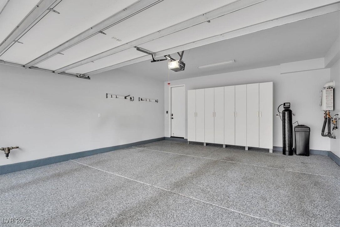 Las Vegas, Nevada, 89138, United States, 3 Bedrooms Bedrooms, ,3 BathroomsBathrooms,Residential,For Sale,1975491