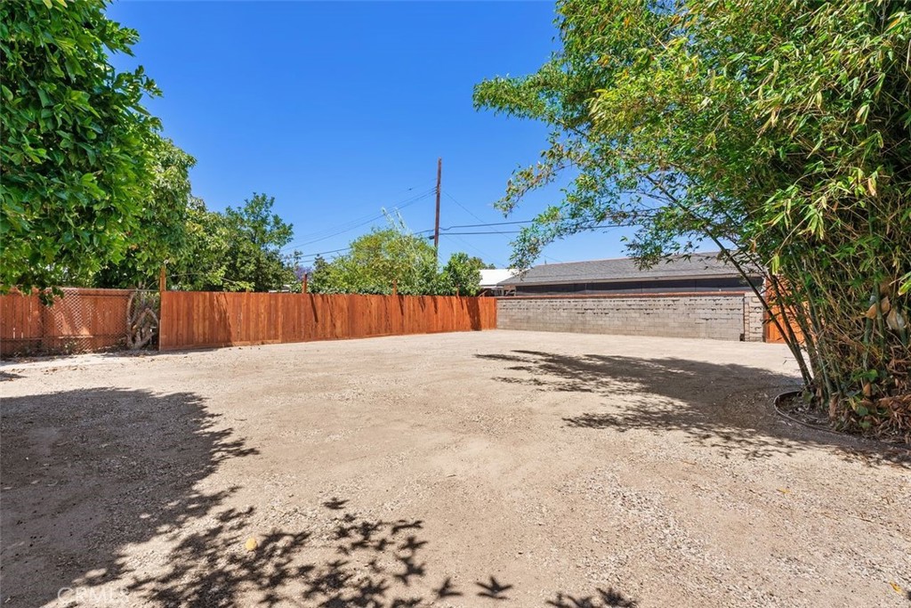 Santa Ana, California, 92701, United States, ,Residential,For Sale,1849845