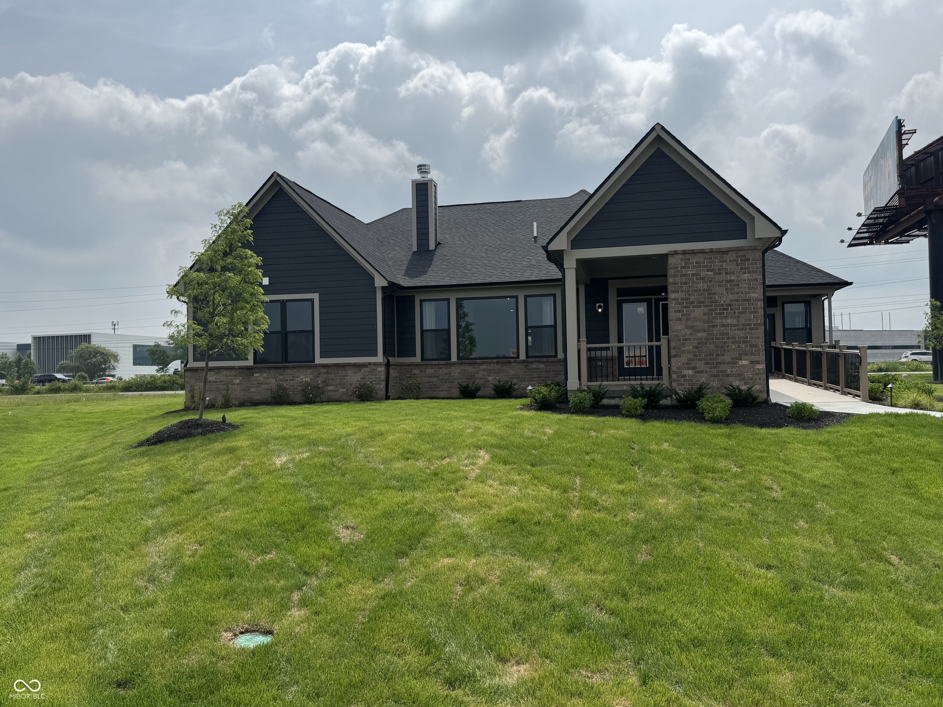Jamestown, Indiana, 46147, United States, 3 Bedrooms Bedrooms, ,2 BathroomsBathrooms,Residential,For Sale,1935992