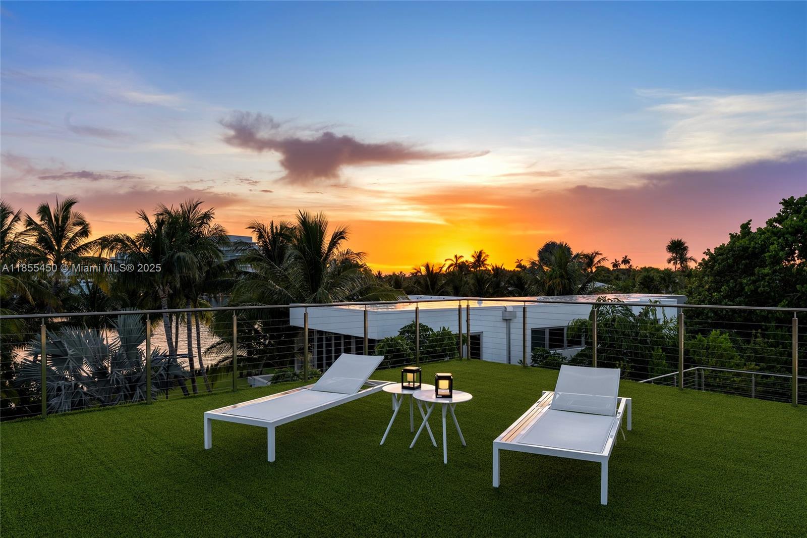 Miami Beach, Florida, 33140, United States, 5 Bedrooms Bedrooms, ,8 BathroomsBathrooms,Residential,For Sale,1918042