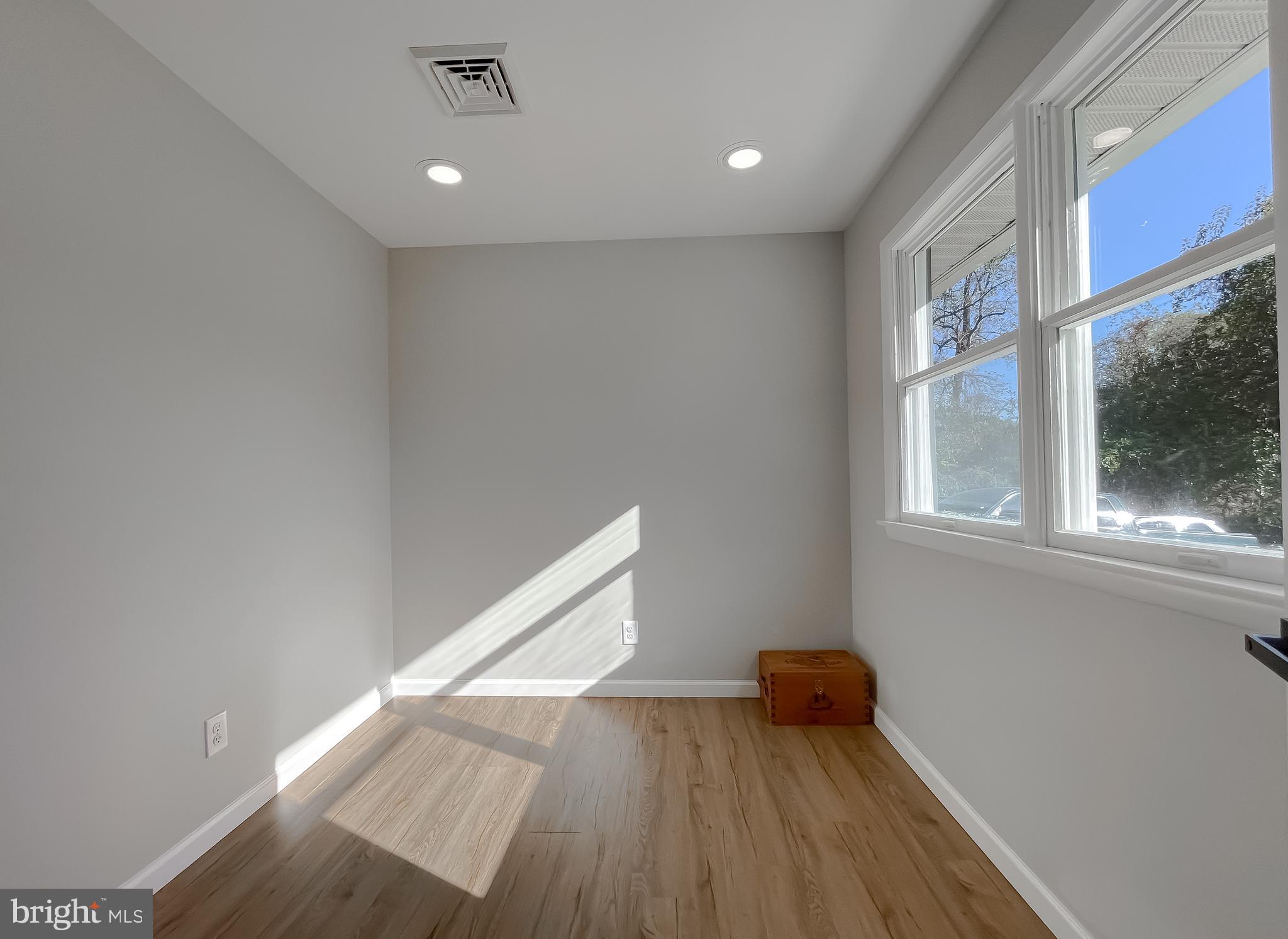 Hollywood, Maryland, 20636, United States, 3 Bedrooms Bedrooms, ,2 BathroomsBathrooms,Residential,For Sale,1978416